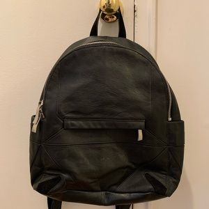 Sorial backpack